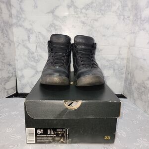 Nike Air Jordan 10 Retro NYC Black Gold- US Size 5.5 Youth